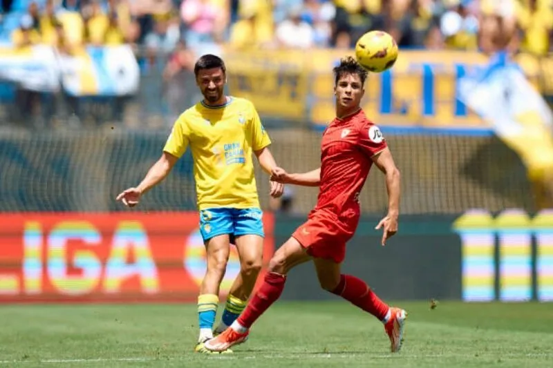 Soi kèo nhà cái La Liga | Sevilla - Las Palmas 14/05/2025 2 Sevilla sẽ tận dụng ưu thế sân nhà để khuất phục Las Palmas